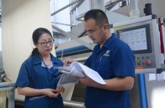 跟進(jìn)巡查，保證機(jī)臺(tái)高效運(yùn)行